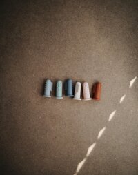 Mushie Vingertandenborstel Sand/Clay - 2 stuks-Afbeelding 1
