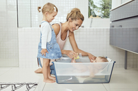 Stokke® Réducteur de baignoire Newborn Support pour Flexi Bath®-Image 1