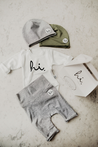 Aai Aai Geschenkset Babybox Olive