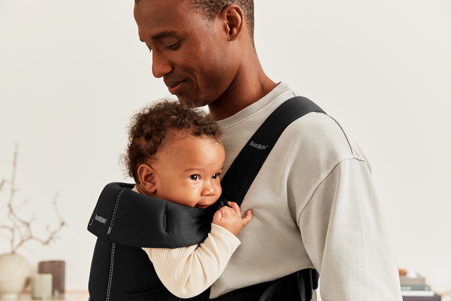 BabyBj rn Porte b b ventral Mini noir Dreambaby